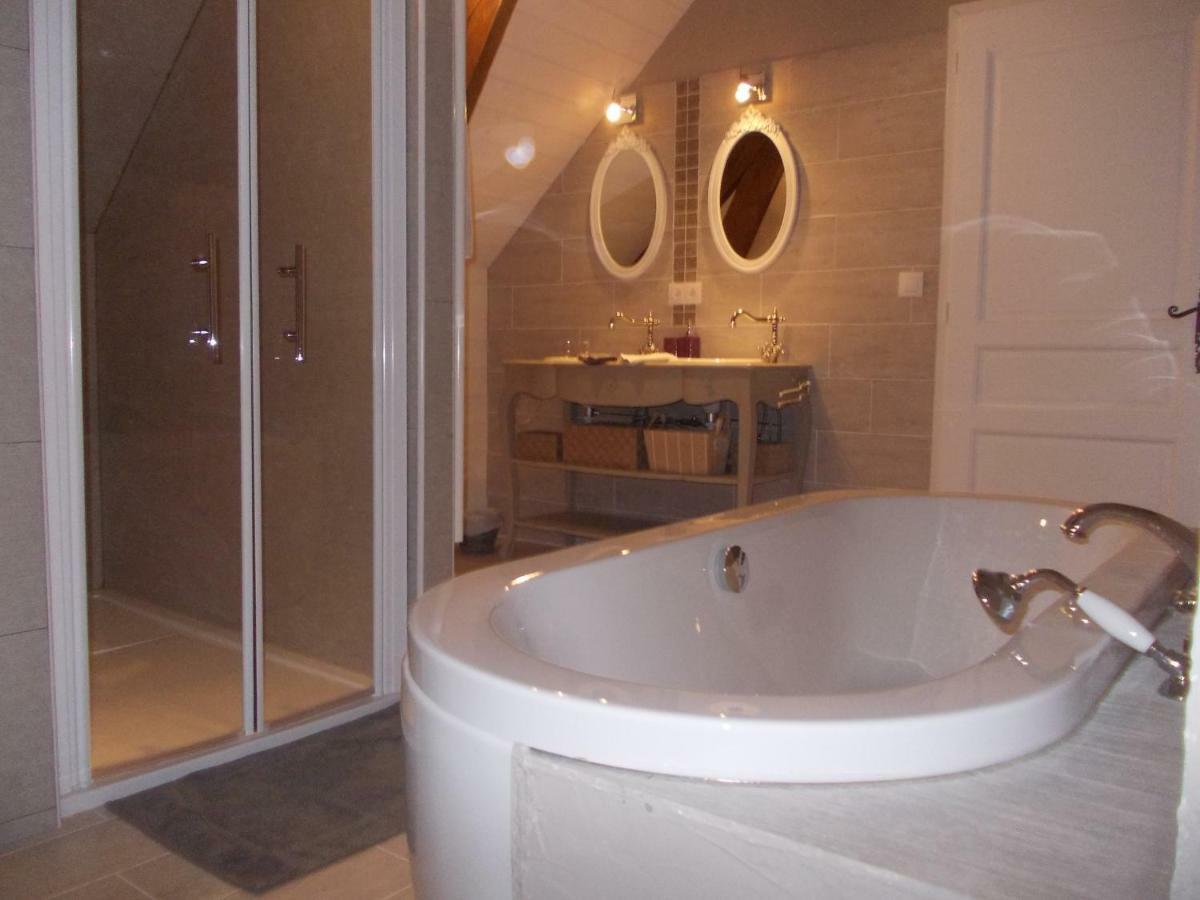 B&B Haras De La Cour Fleury Saint-Michel-de-Livet 외부 사진