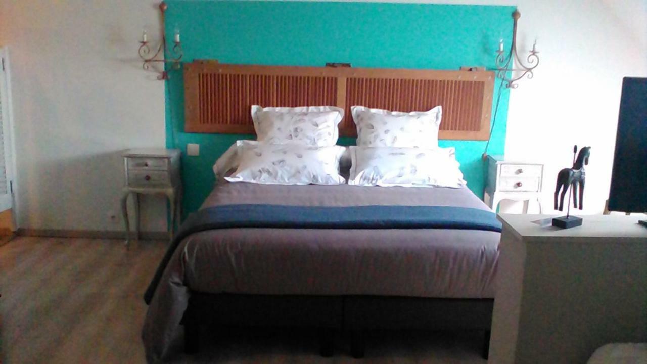 B&B Haras De La Cour Fleury Saint-Michel-de-Livet 외부 사진